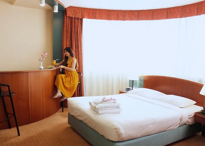 Al Diar Dana Hotel