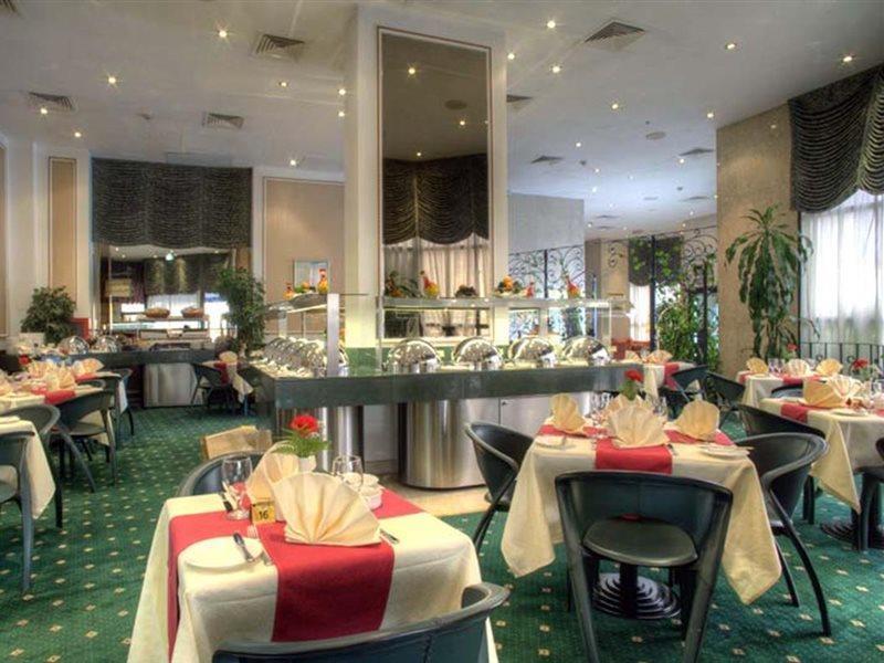 Hotel Al Diar Dana